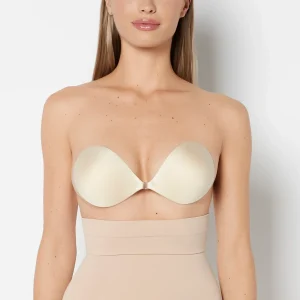 Lightly Lined Feather-Lite Backless Bra in Rosetan