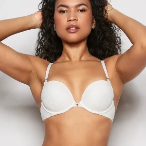 Lace Cup Push Up Bra in Ivory