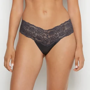 Sexy Lace Thong Panty in Ebony
