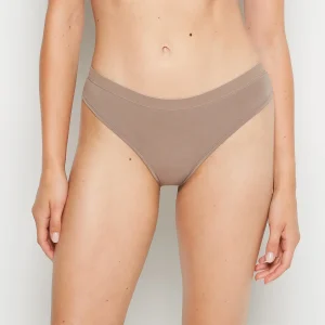 Thong Panty With Vanishing Trim in Leafless Tree