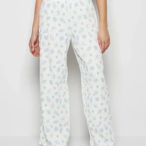 Textured Pajama Pants in She Sells Sea Shells
