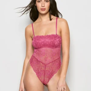 Allover Lace Open Back Bodysuit in Electric Rouge