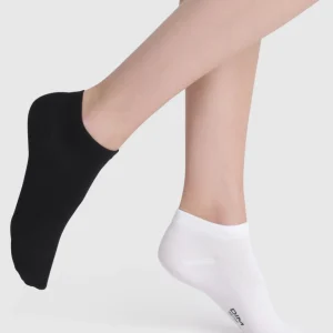 Pack of 2 Cotton Ankle Socks in Black and White