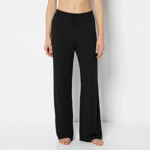 Casual Sleep Ribbed Pant With Picot Trim in Tuxedo Black
