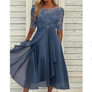 Robe | midi chic en chiffon avec dentelle et manches