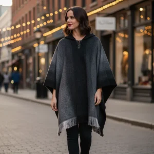 Solange | Poncho Alpaga à Capuche & Noir Gris Chic