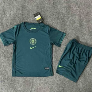 Kit enfant Nigeria extérieur 2025/2026