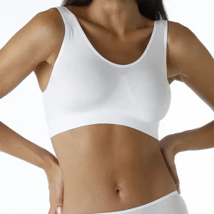 Active Comfort low-impact yoga bralette in White